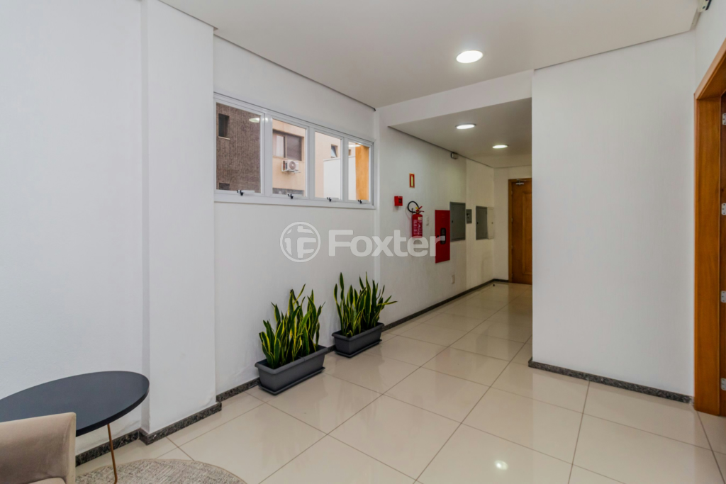 Apartamento à venda com 2 quartos, 80m² - Foto 46