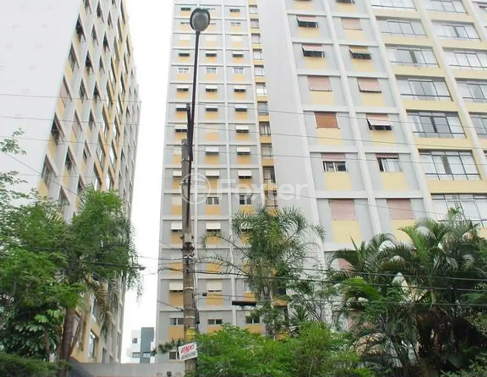 Apartamento à venda com 3 quartos, 136m² - Foto 13