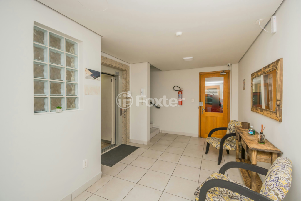 Apartamento à venda com 2 quartos, 72m² - Foto 24