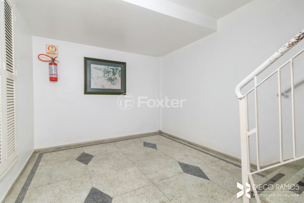 Apartamento à venda com 2 quartos, 58m² - Foto 19