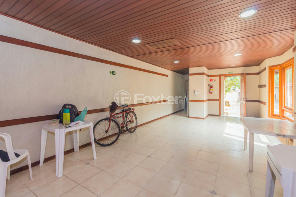 Casa de Condomínio à venda com 3 quartos, 233m² - Foto 55