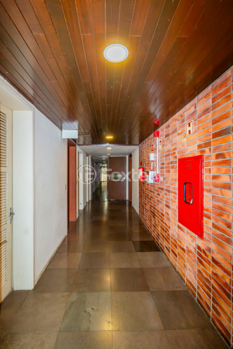 Apartamento à venda com 2 quartos, 81m² - Foto 52