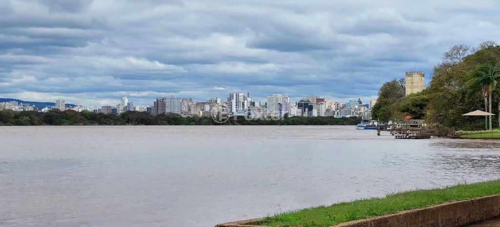 Casa de Condomínio à venda com 3 quartos, 325m² - Foto 9