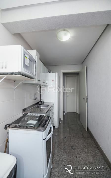 Apartamento à venda com 1 quarto, 56m² - Foto 32