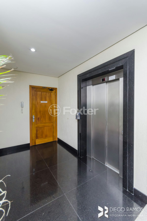 Apartamento à venda com 3 quartos, 121m² - Foto 25