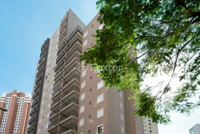 Apartamento à venda com 2 quartos, 70m² - Foto 25