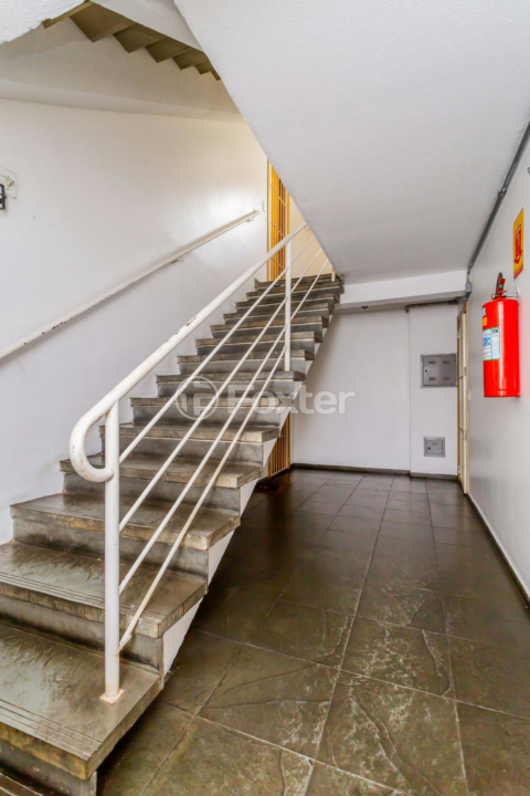 Apartamento à venda com 2 quartos, 38m² - Foto 27