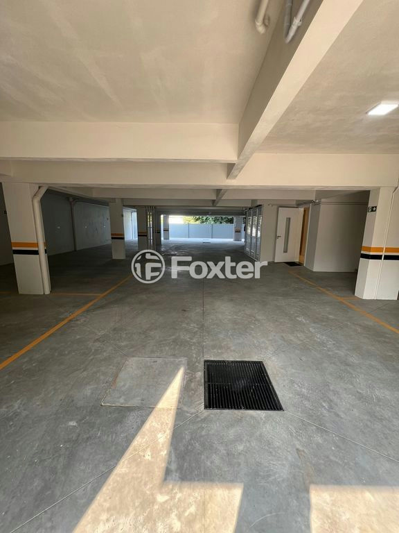 Apartamento à venda com 2 quartos, 75m² - Foto 25