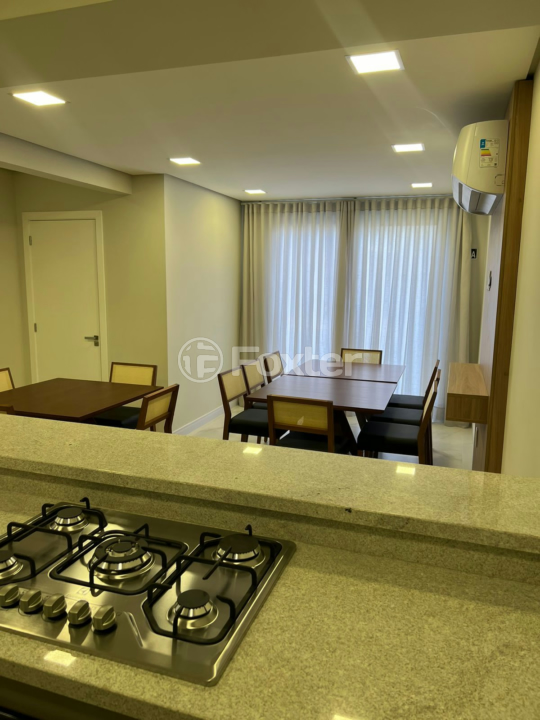 Apartamento à venda com 2 quartos, 75m² - Foto 34