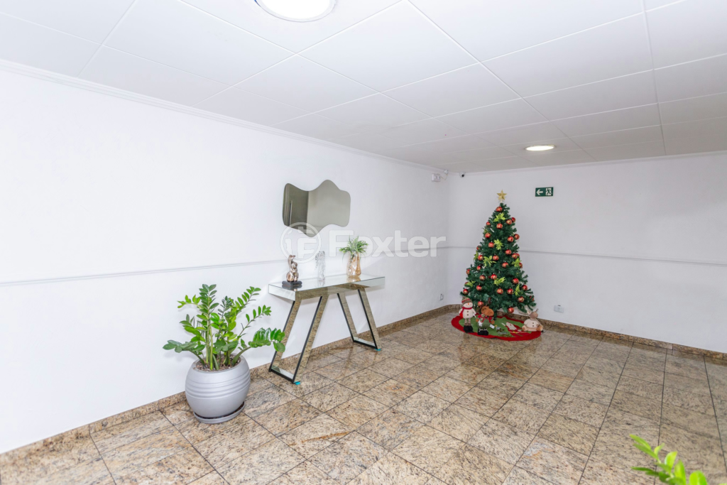 Apartamento à venda com 2 quartos, 67m² - Foto 45