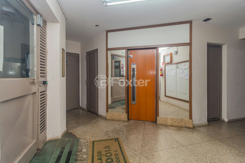 Apartamento à venda com 1 quarto, 41m² - Foto 33