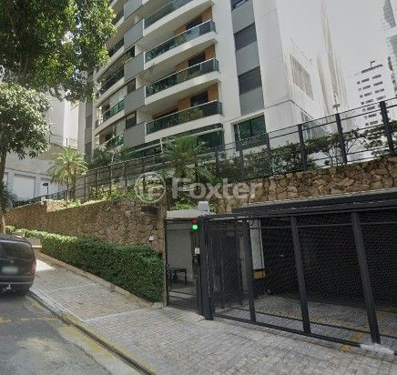 Apartamento à venda com 2 quartos, 70m² - Foto 33