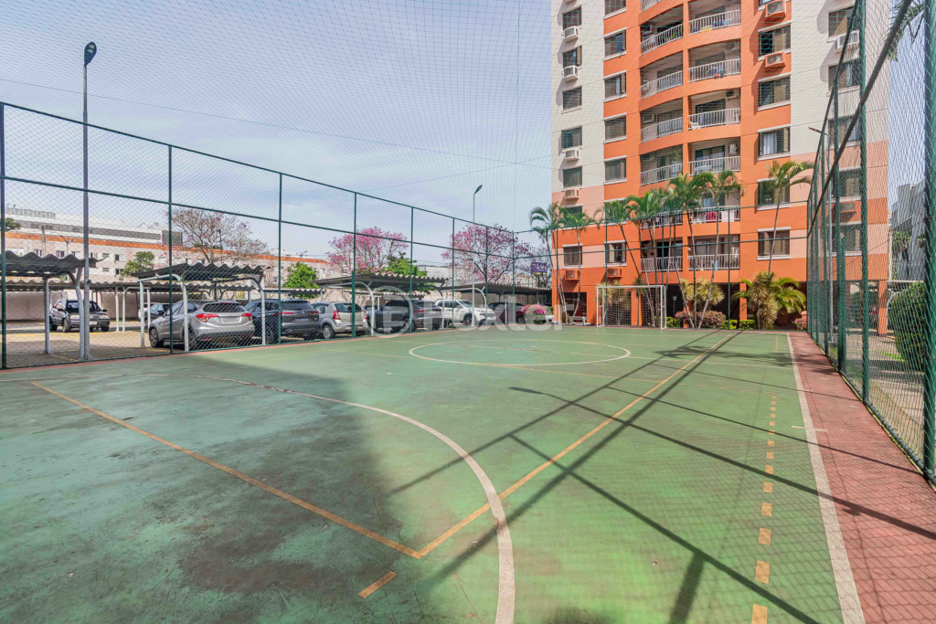 Apartamento à venda com 3 quartos, 70m² - Foto 47