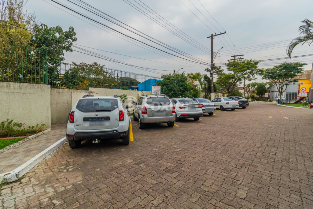 Casa de Condomínio à venda com 4 quartos, 161m² - Foto 52