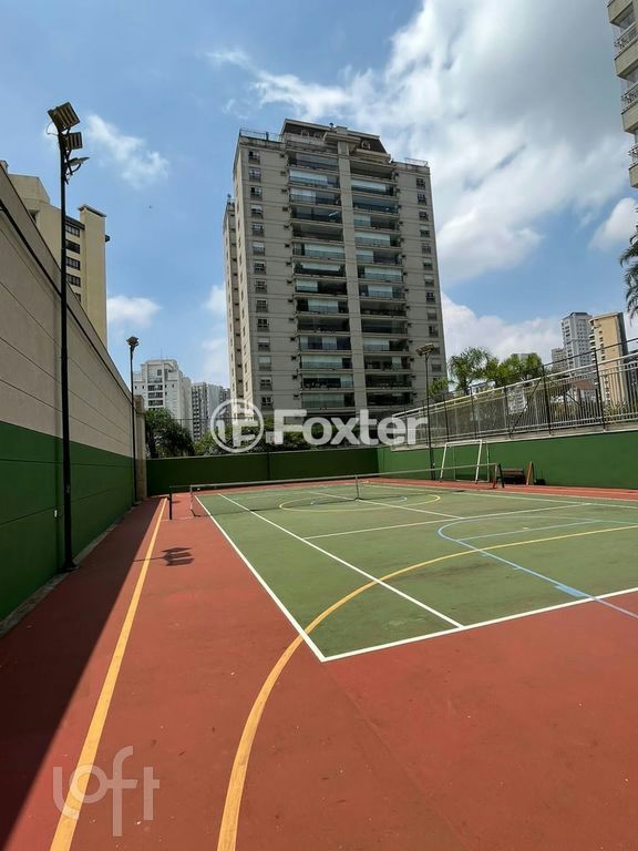 Apartamento à venda com 3 quartos, 212m² - Foto 17