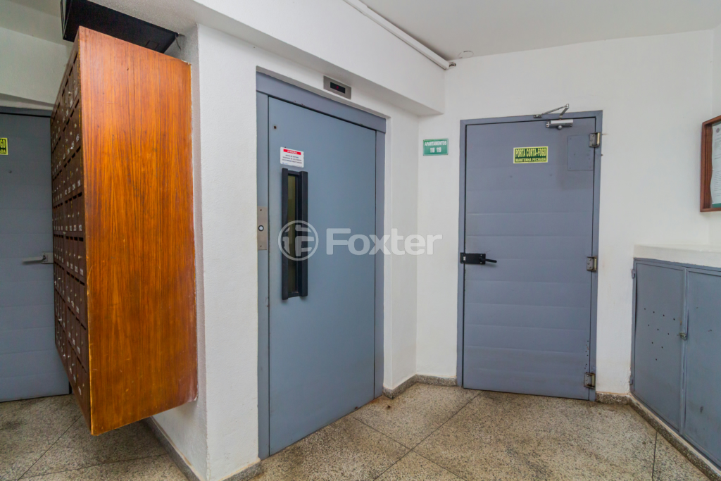 Apartamento à venda com 2 quartos, 61m² - Foto 24