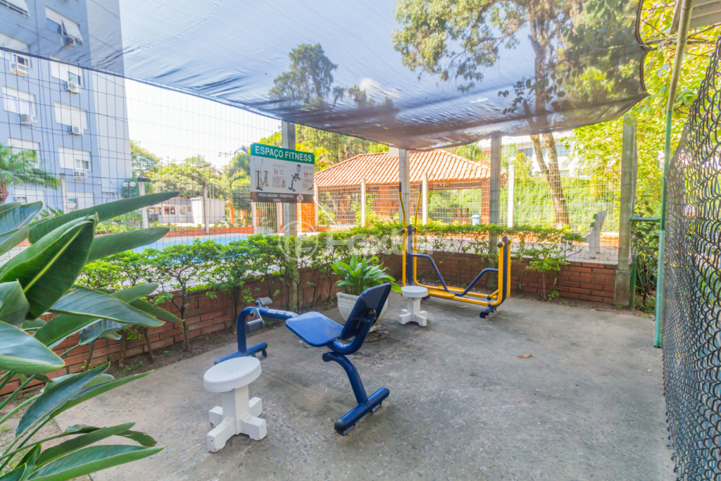Apartamento à venda com 2 quartos, 61m² - Foto 33