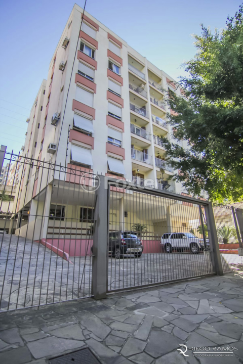 Apartamento à venda com 2 quartos, 72m² - Foto 30