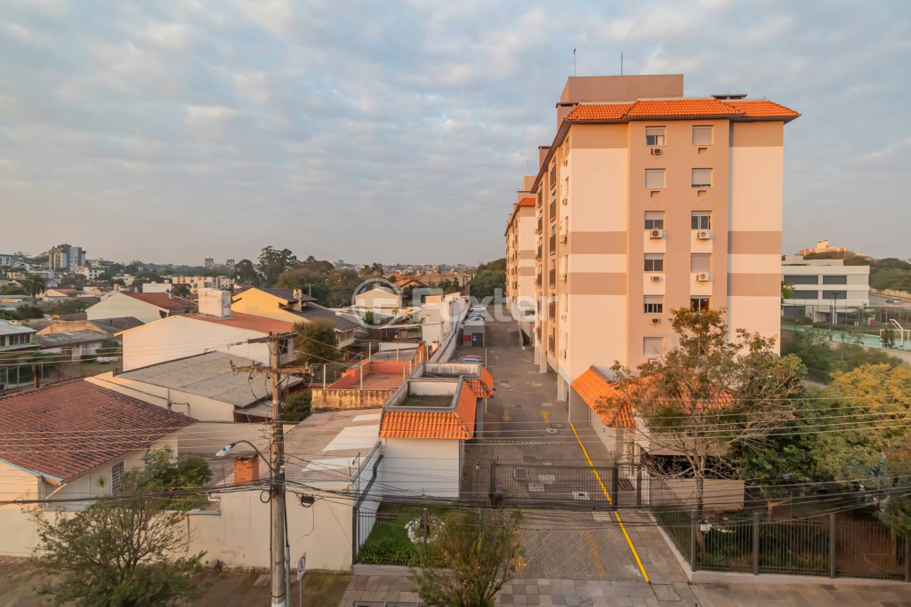 Apartamento à venda com 2 quartos, 74m² - Foto 27
