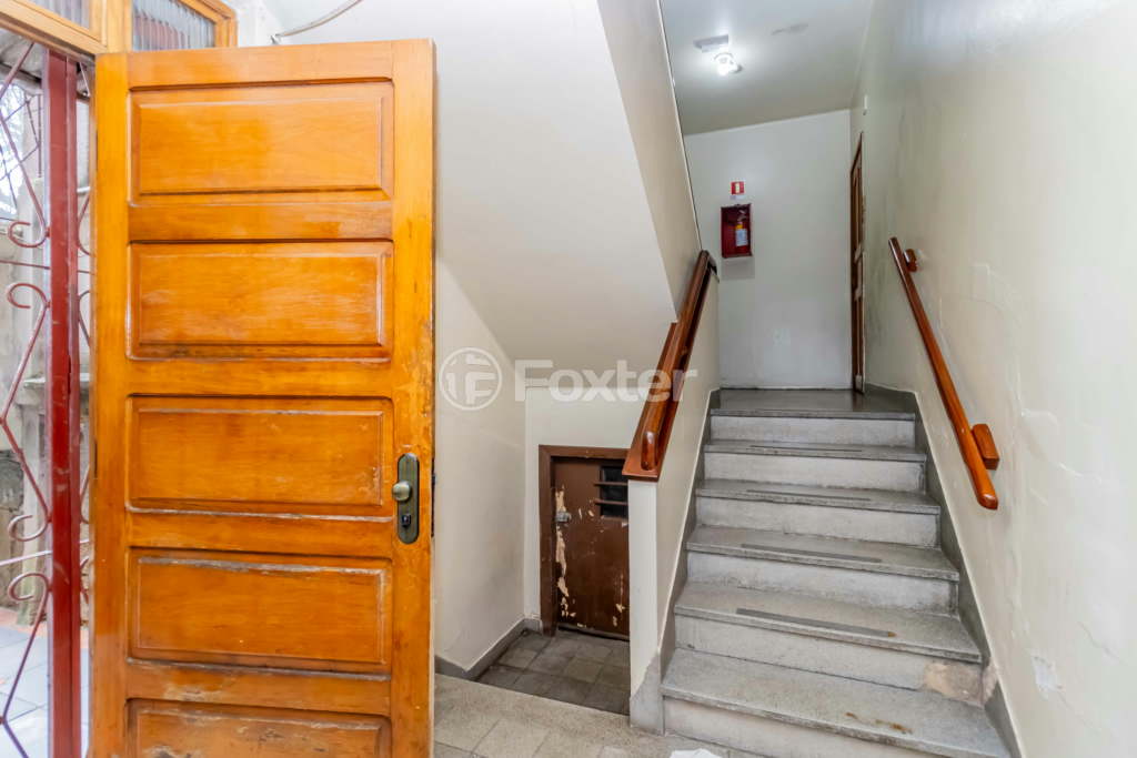 Apartamento à venda com 2 quartos, 68m² - Foto 34