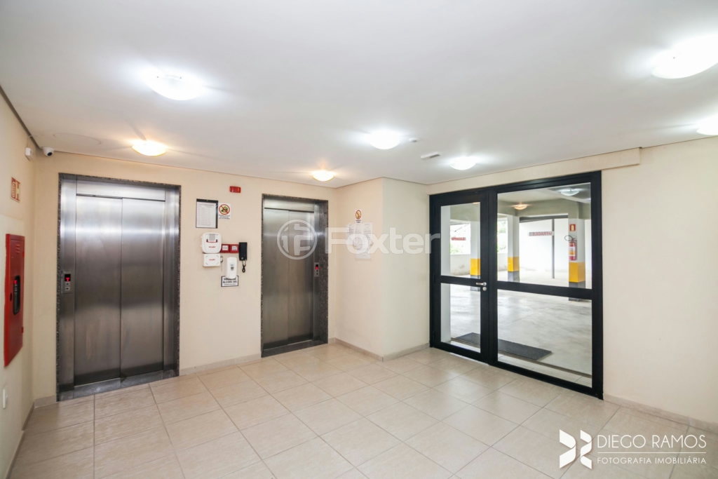 Apartamento à venda com 3 quartos, 76m² - Foto 29