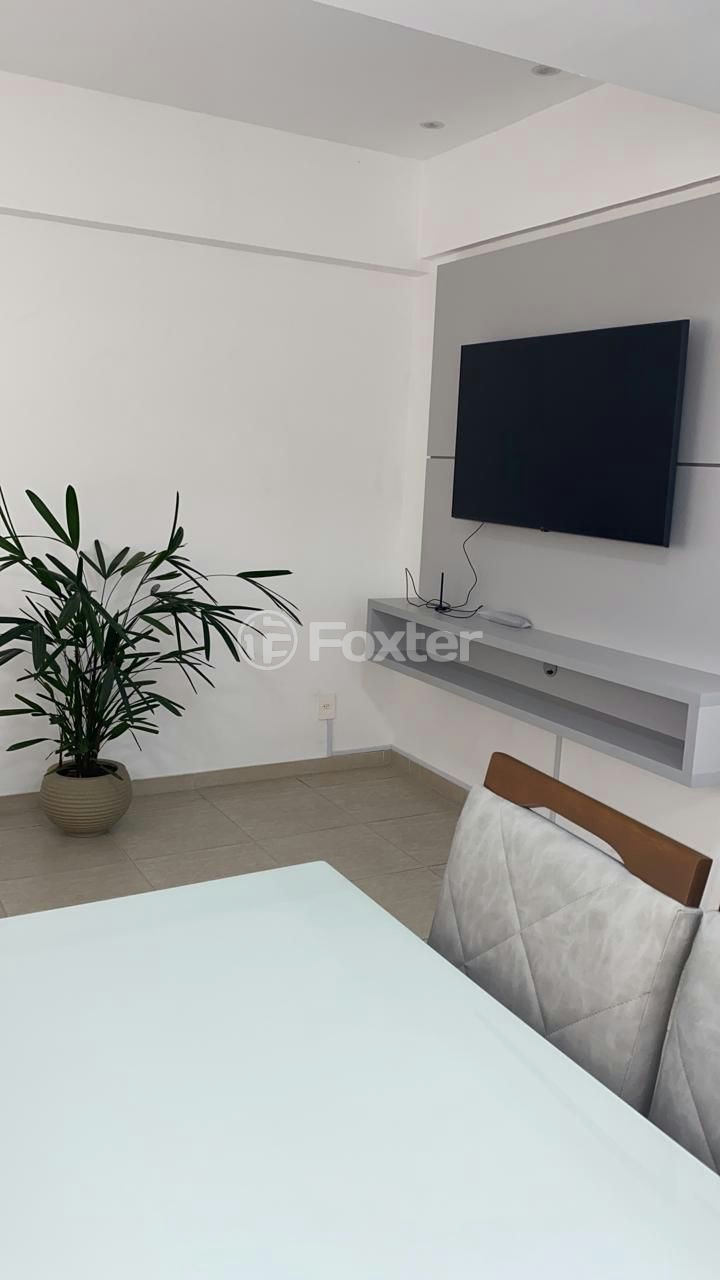 Apartamento à venda com 3 quartos, 76m² - Foto 32