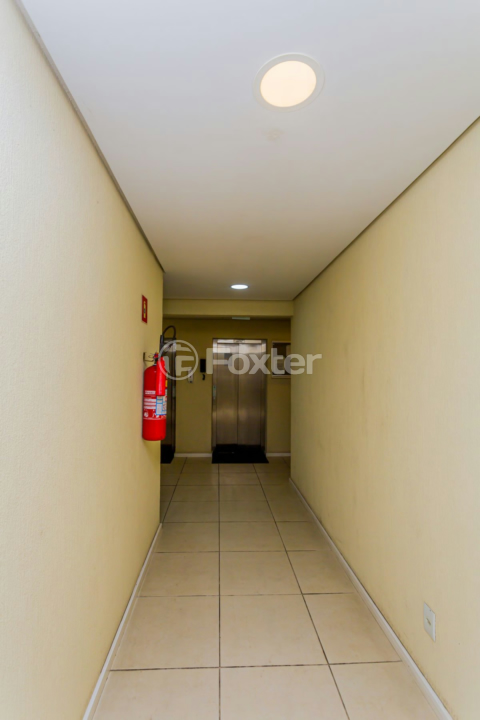 Apartamento à venda com 2 quartos, 57m² - Foto 26