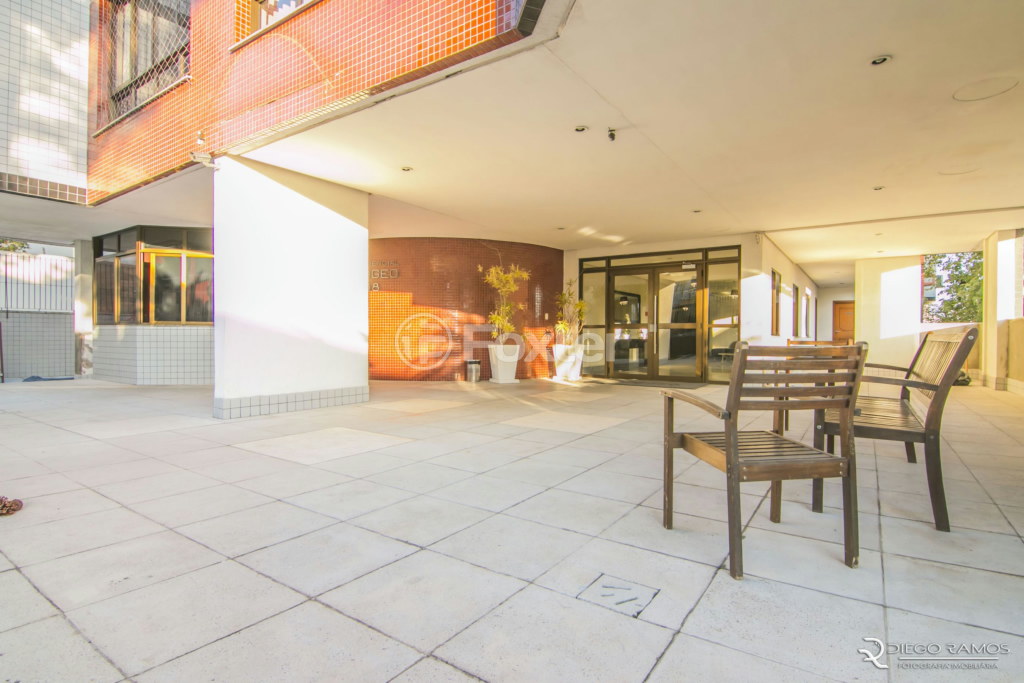 Apartamento à venda com 3 quartos, 131m² - Foto 47