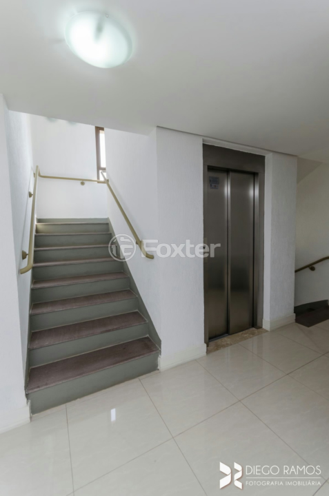 Apartamento à venda com 3 quartos, 107m² - Foto 46