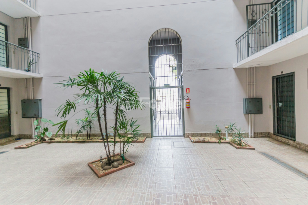 Apartamento à venda com 2 quartos, 44m² - Foto 23