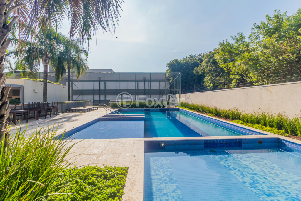 Apartamento à venda com 2 quartos, 62m² - Foto 33