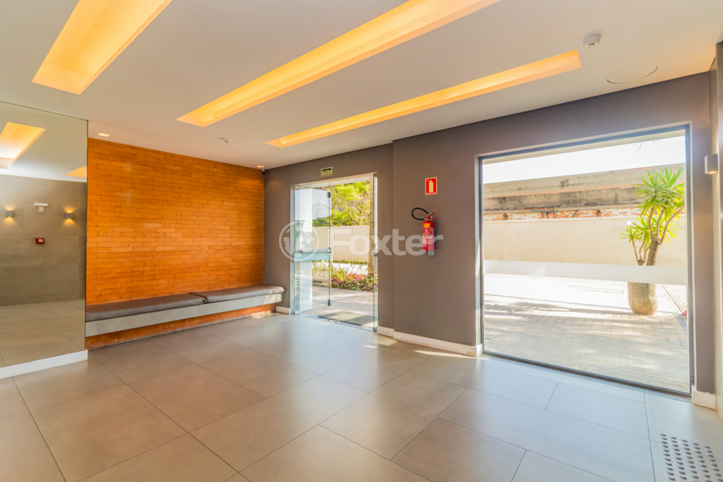 Apartamento à venda com 2 quartos, 62m² - Foto 53