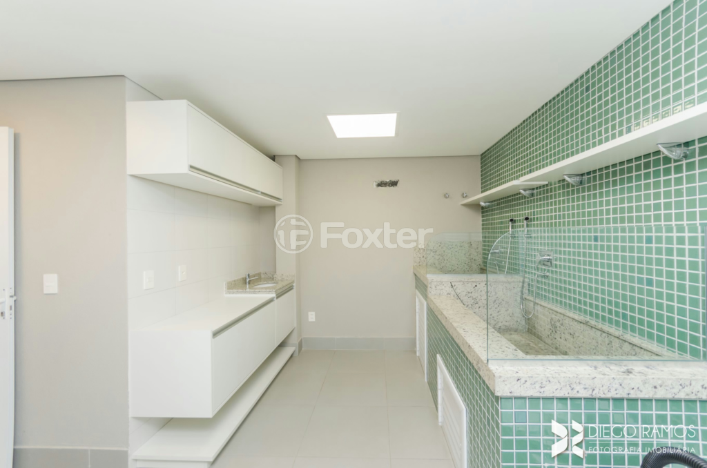 Apartamento à venda com 2 quartos, 61m² - Foto 62