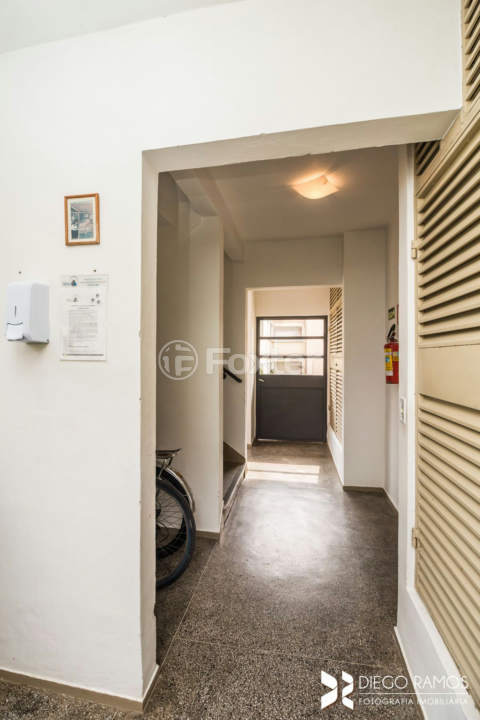 Apartamento à venda com 2 quartos, 52m² - Foto 29