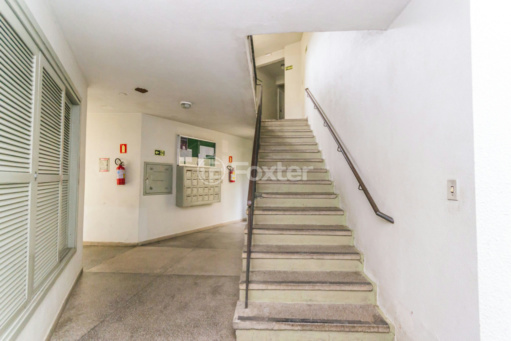 Apartamento à venda com 2 quartos, 48m² - Foto 41