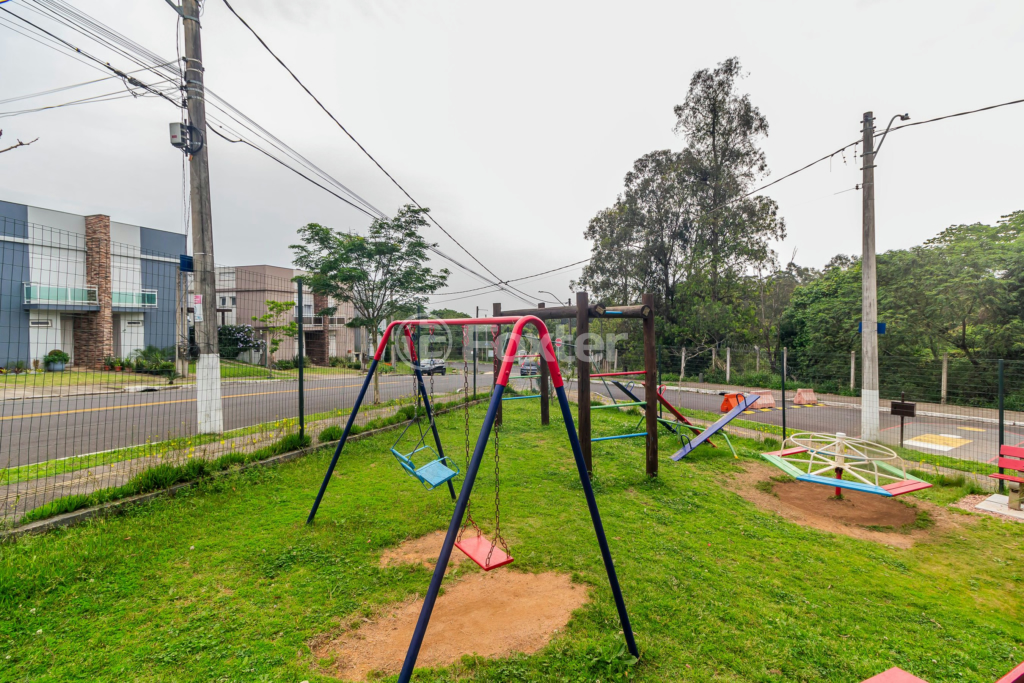 Casa de Condomínio à venda com 3 quartos, 300m² - Foto 67