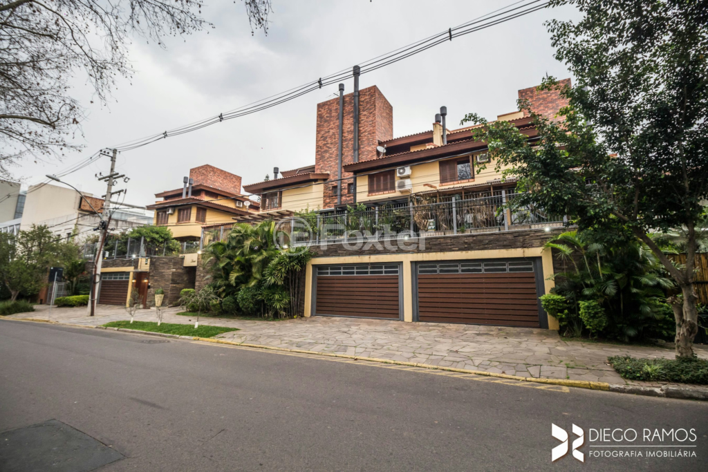 Casa de Condomínio à venda com 2 quartos, 220m² - Foto 31