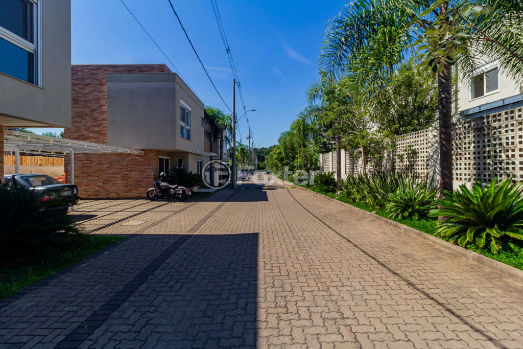 Casa de Condomínio à venda com 4 quartos, 196m² - Foto 24