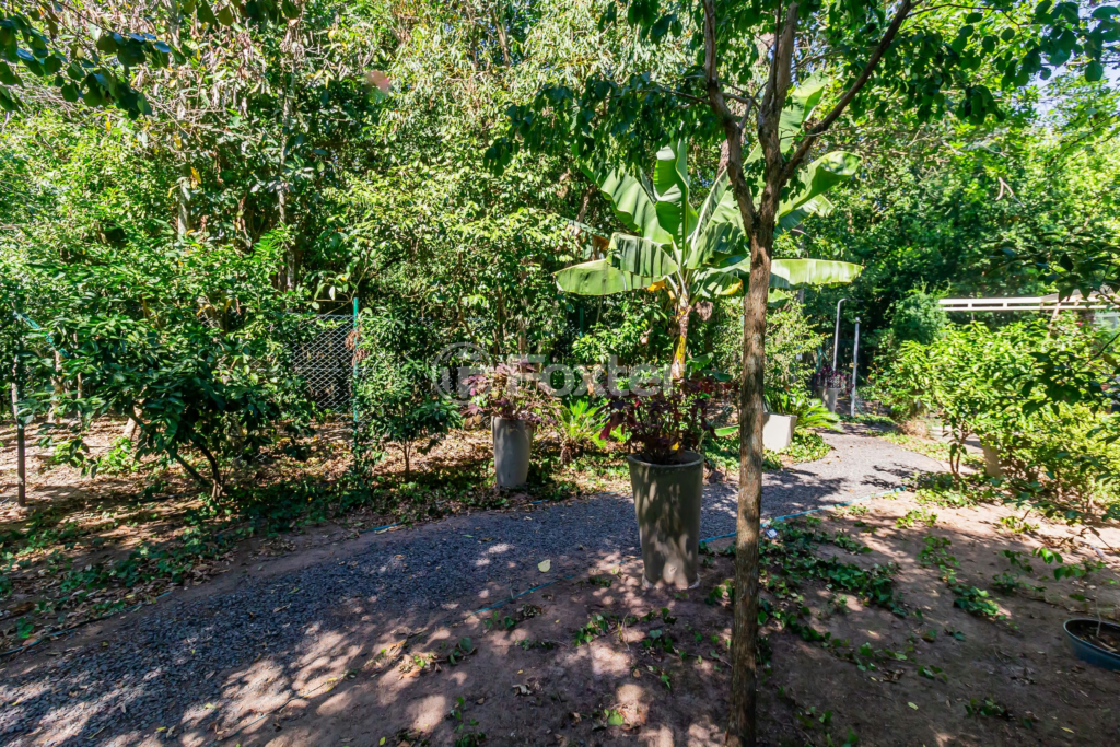 Casa de Condomínio à venda com 4 quartos, 196m² - Foto 60