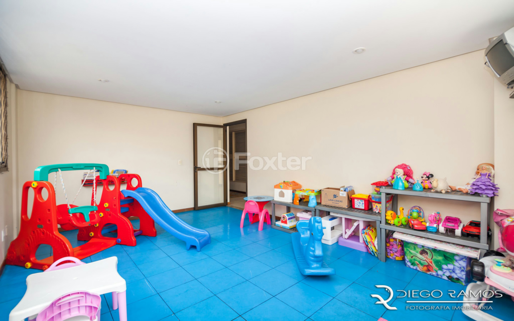 Apartamento à venda com 2 quartos, 67m² - Foto 32