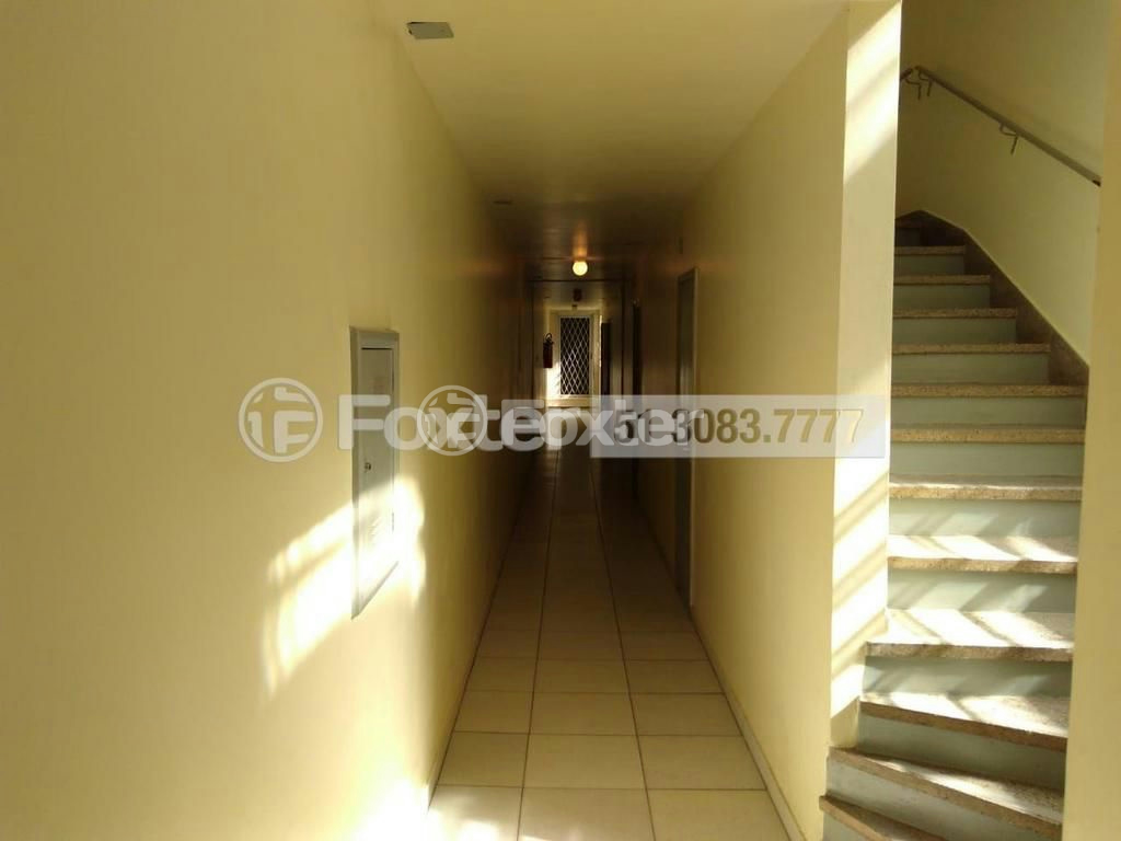 Apartamento à venda com 2 quartos, 60m² - Foto 18