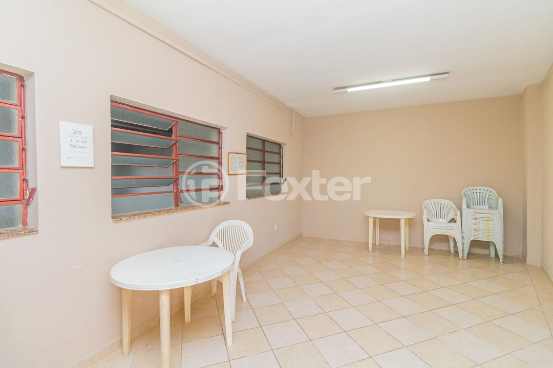 Apartamento à venda com 2 quartos, 58m² - Foto 18