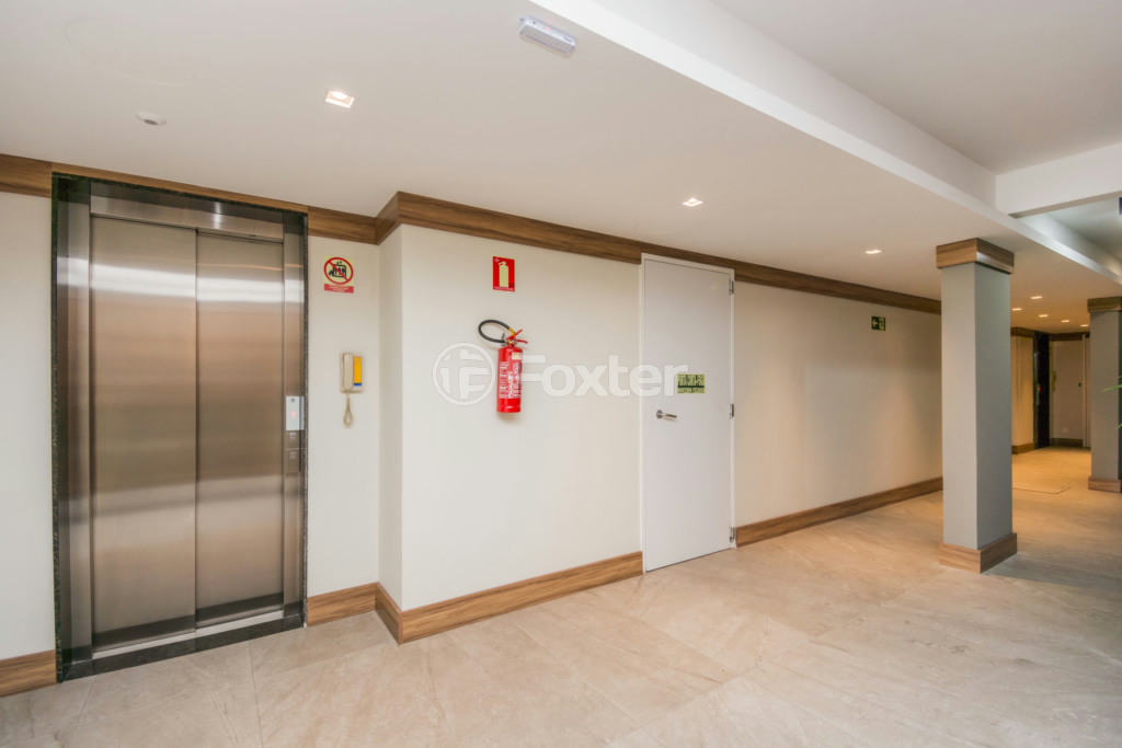 Apartamento à venda com 2 quartos, 67m² - Foto 31