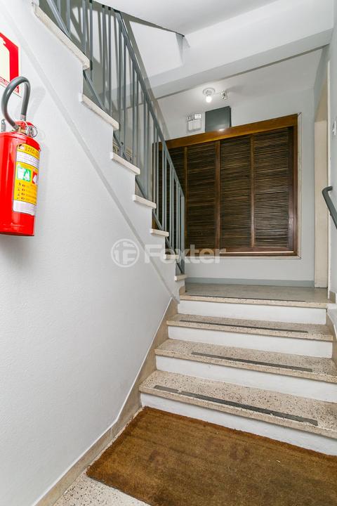 Apartamento à venda com 2 quartos, 62m² - Foto 20