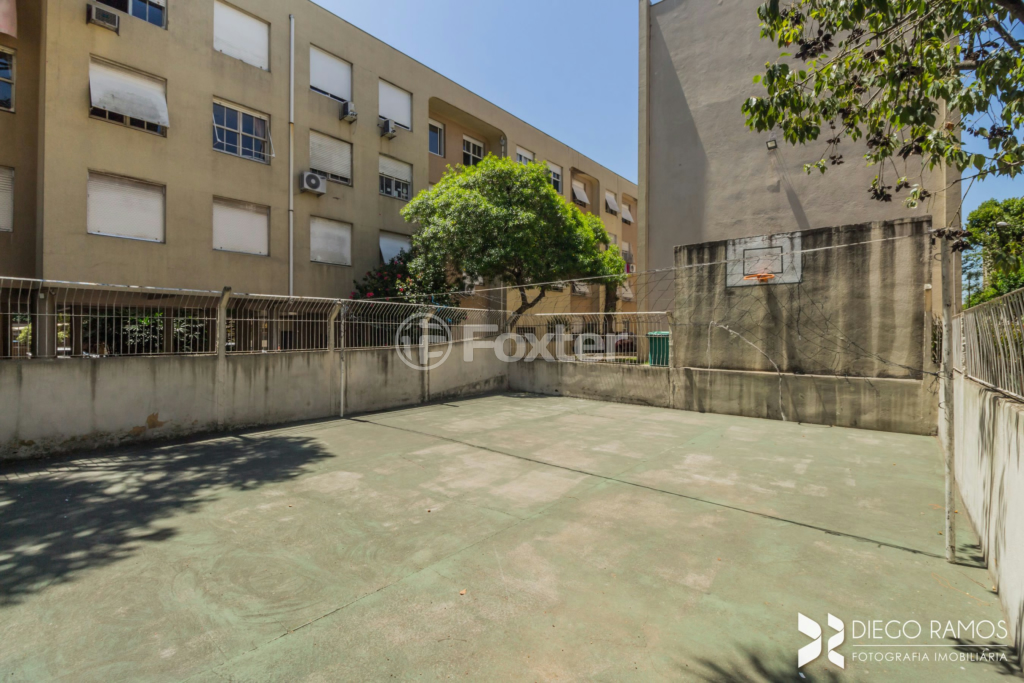 Apartamento à venda com 3 quartos, 77m² - Foto 52