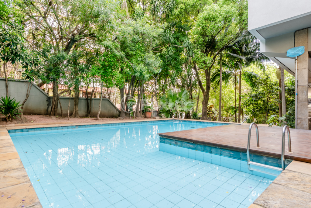 Apartamento à venda com 3 quartos, 141m² - Foto 32