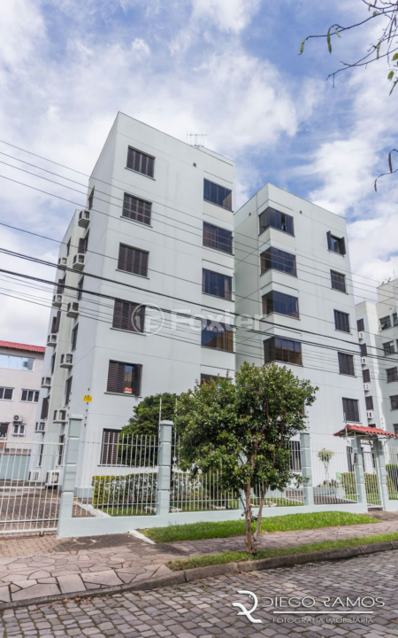 Apartamento à venda com 2 quartos, 52m² - Foto 31
