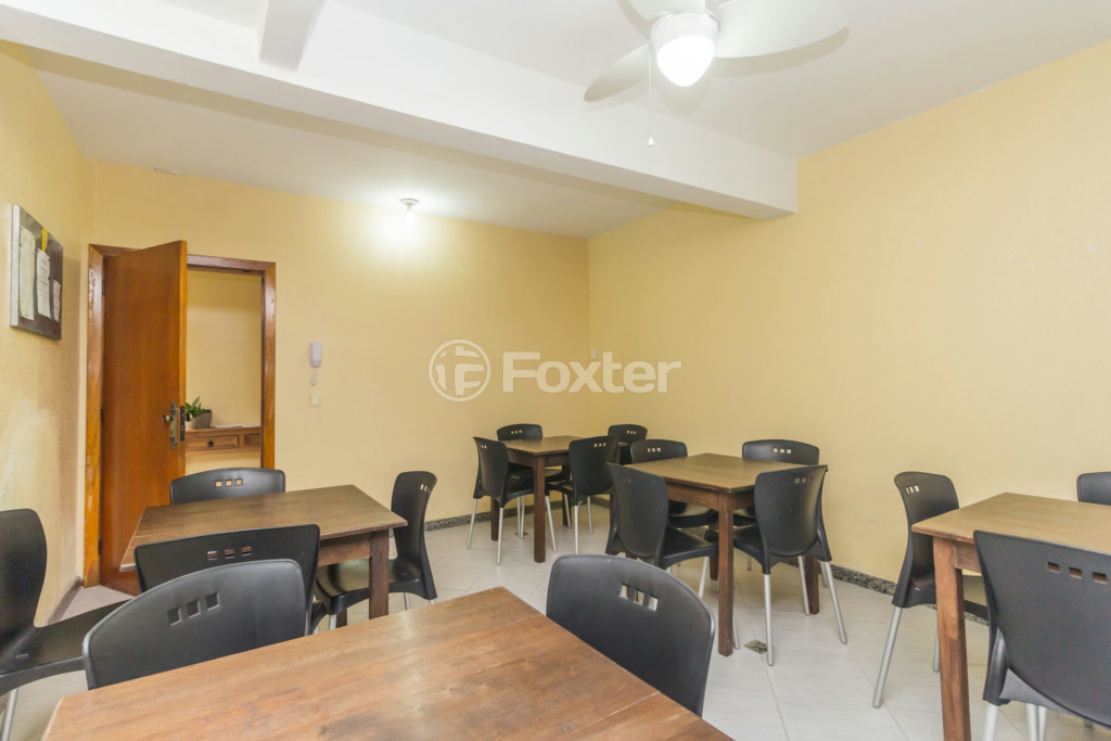 Apartamento à venda com 2 quartos, 57m² - Foto 32