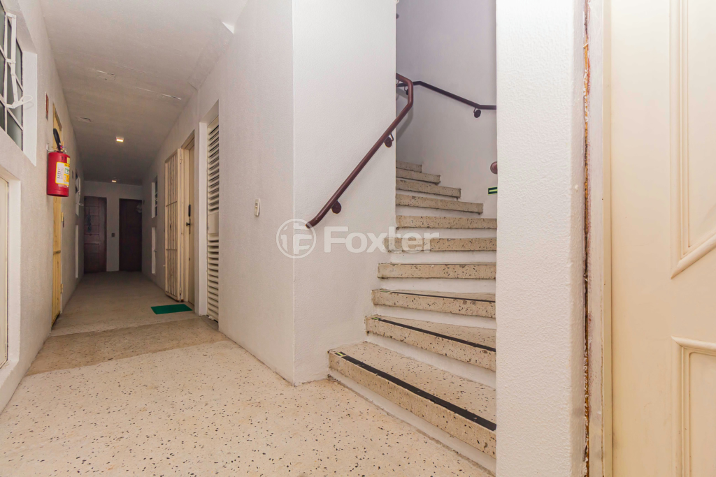 Apartamento à venda com 1 quarto, 47m² - Foto 23