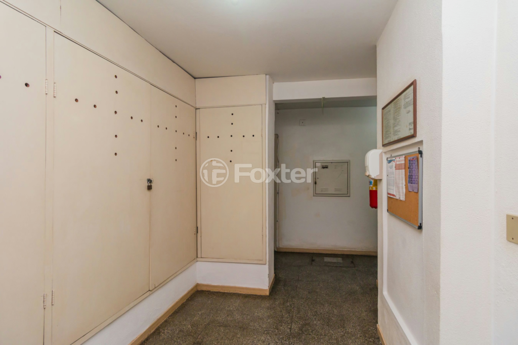 Apartamento à venda com 1 quarto, 38m² - Foto 19